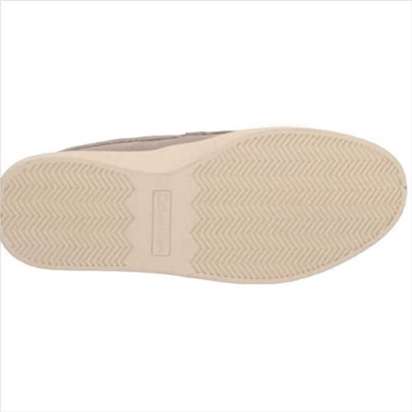 NWOB Calvin Klein Carch Men’s Gray Cloud Low Top Suede Casual Loafer main image 4